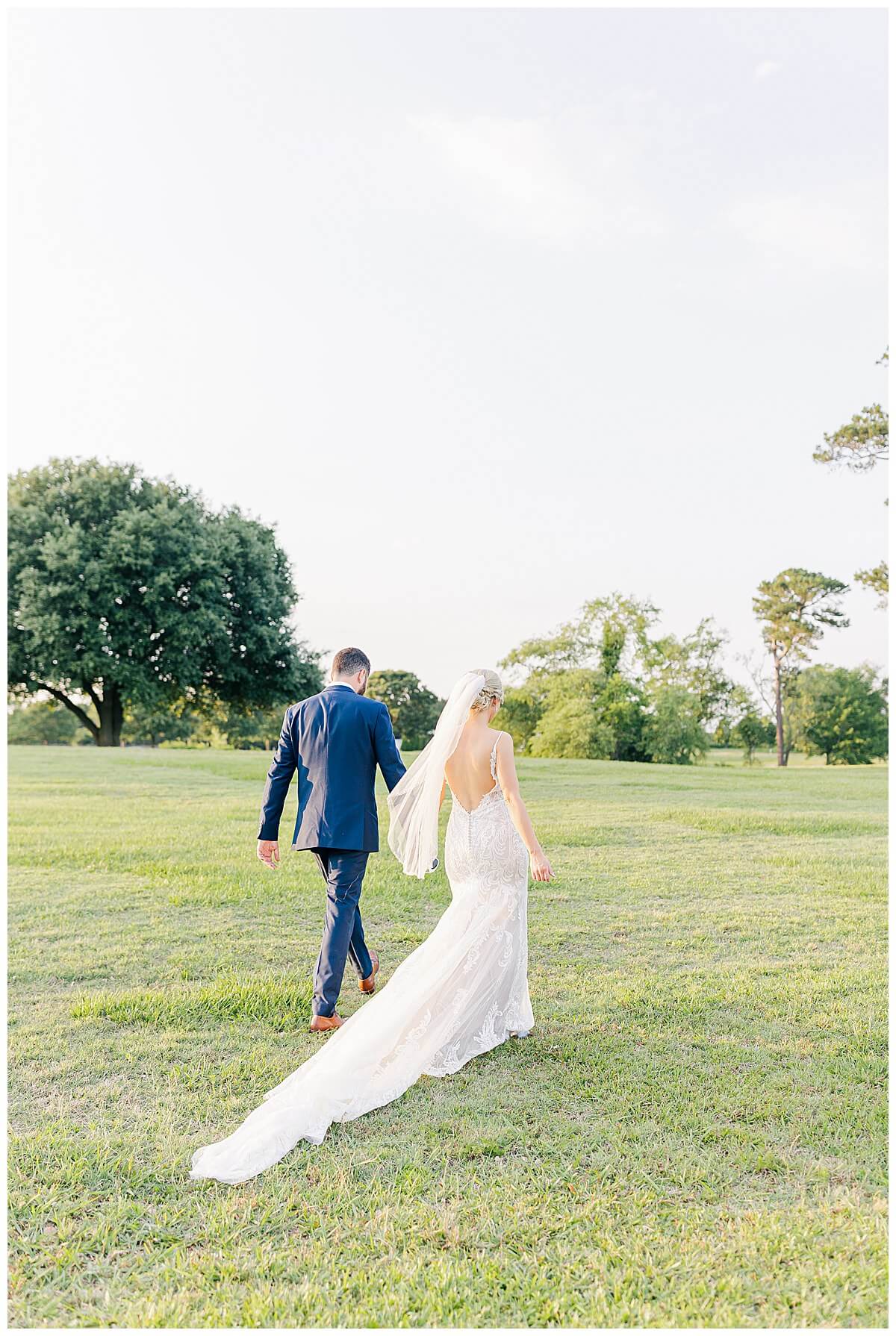 classic wedding, nc wedding photographer, destination wedding photographer, raleigh wedding photographer, charlotte wedding photographer, crystal coast wedding photographer, southern bride and groom, lake como photographer